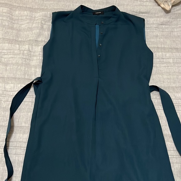 Aritzia Babaton Dress ** Like New ** Small - Picture 6 of 11